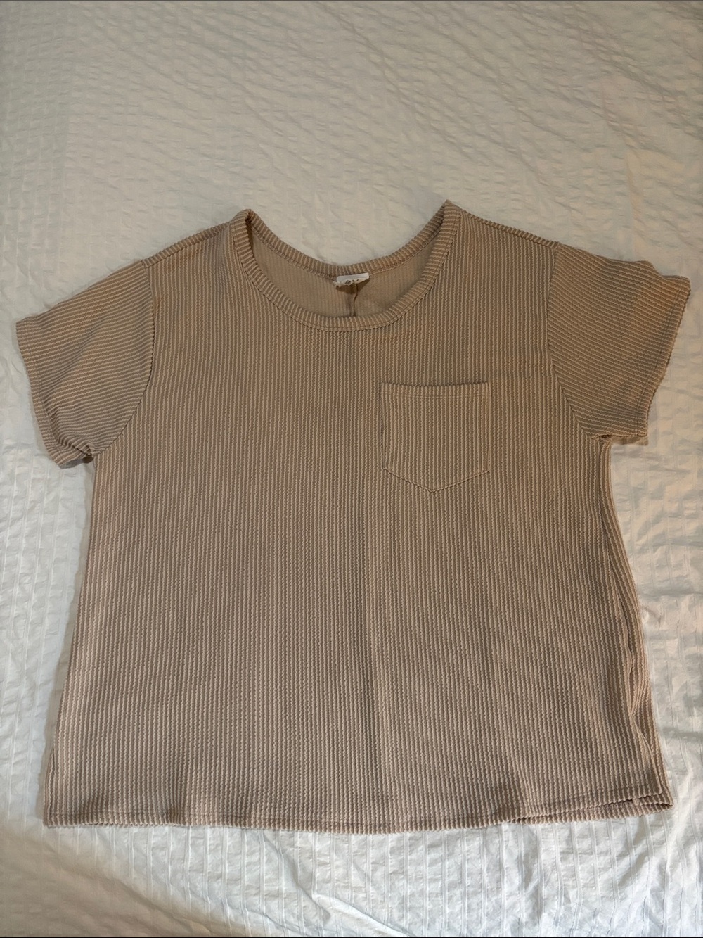 ANDREE BY UNIT Beige Short Sleeve Ribbed Pocket Tee